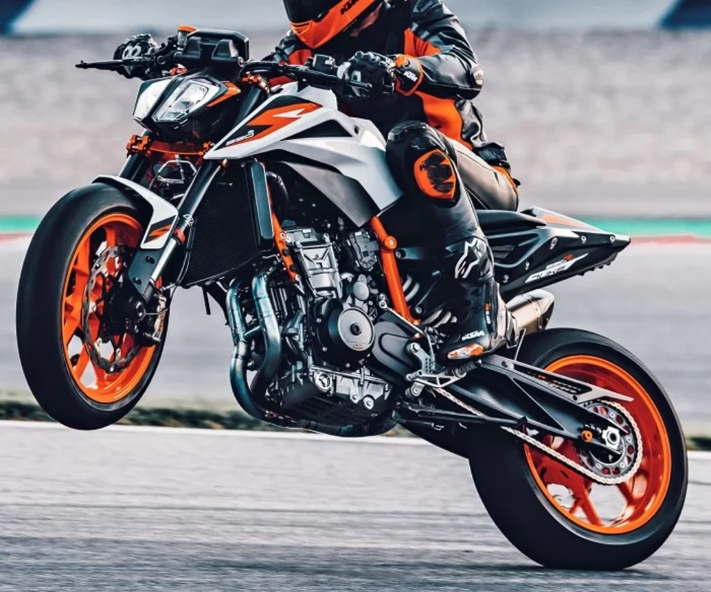 KTM 890 Duke R